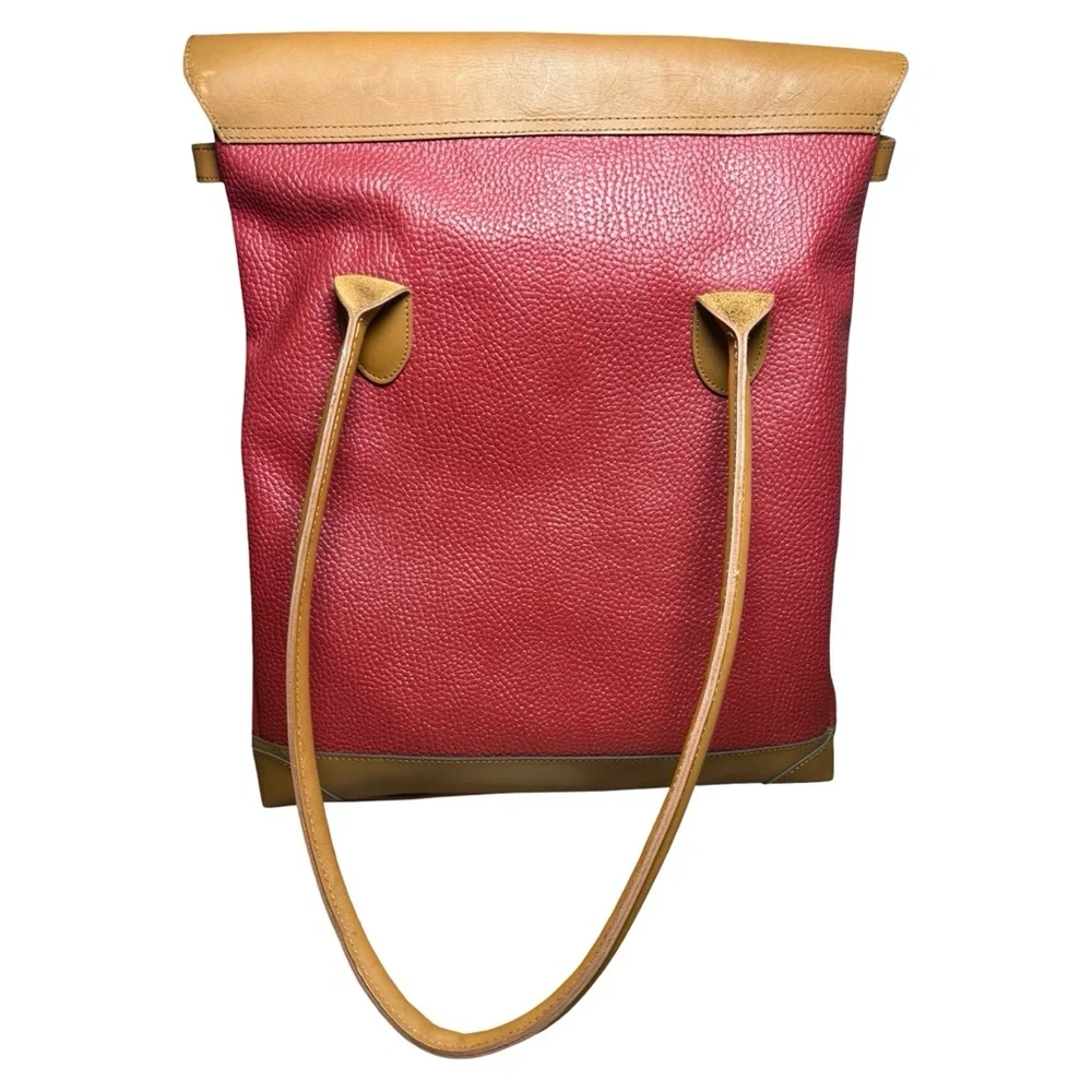 Lewis & Hyde Red Pebbled Tote with Genuine Leather Trim – excellent